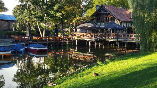 Tawerna Restaurant