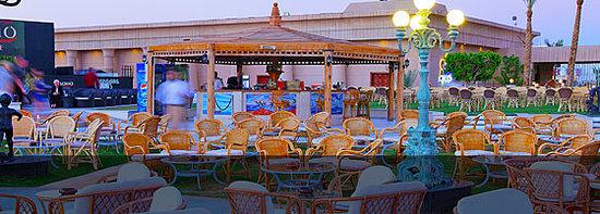 Fontana Bar