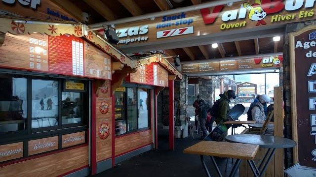 Le Val Burger Pizza