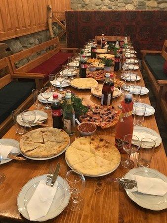 Restaurant Lushnu Qor