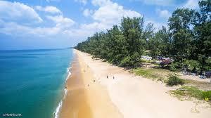 Plaża w Mai Khao