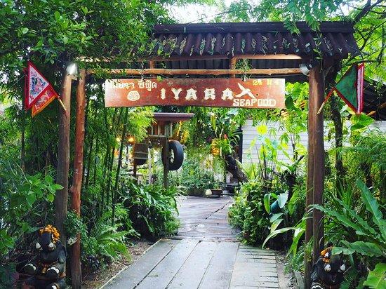 Iyara Seafood