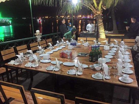 Boom Restaurant