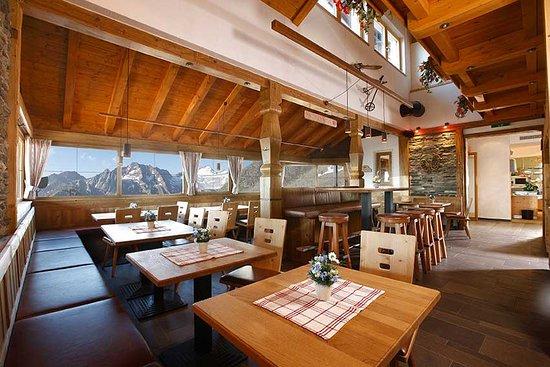 Rotkogel Hutte