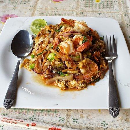 Zaab Mak Thai & Western Food