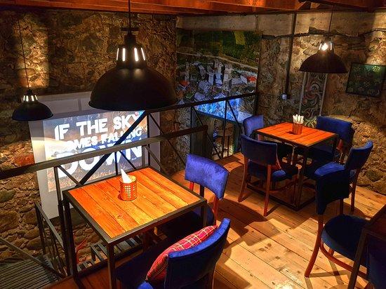 Mta Bar