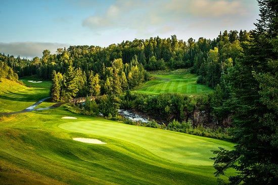 Pole golfowe Superior National