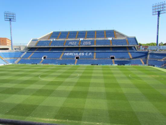 Stadion Rico Perez