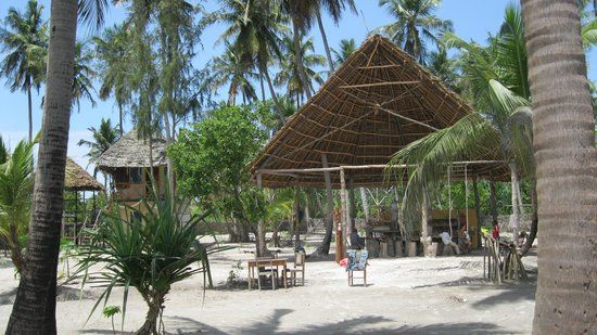Motopwani Beach House & Restaurant