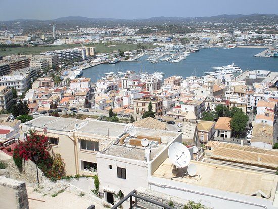 Nekropolia punicka w Puig des Molins