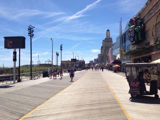 Aleja spacerowa Atlantic City Boardwalk