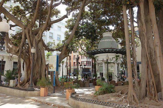 Rambla Mendez Nunez