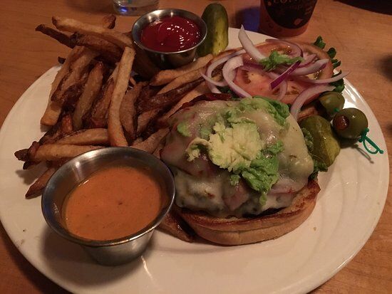 Poplar River Pub at Lutsen Resort